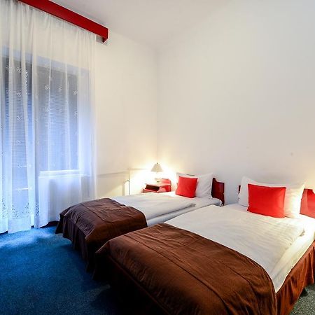 Hostel Nord Timisoara Esterno foto