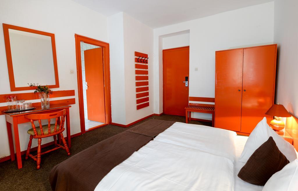 Hostel Nord Timisoara Esterno foto