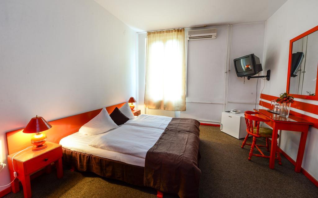 Hostel Nord Timisoara Esterno foto